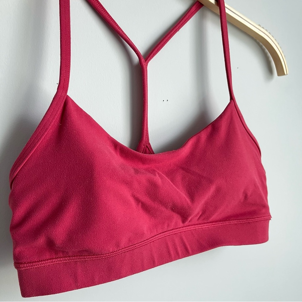 Lululemon Sports Bra - Flow Y Nulu - Picture 2 of 4